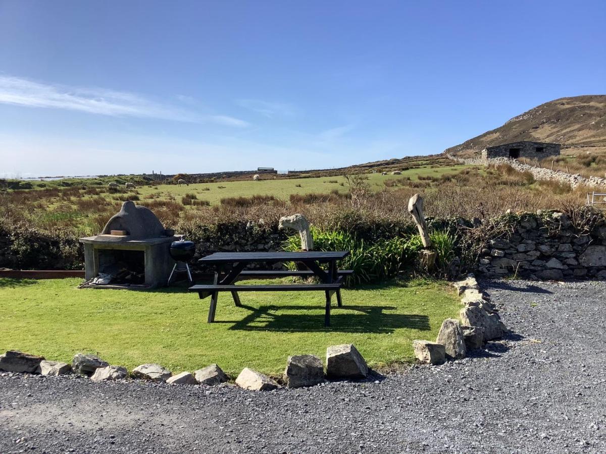 Farm Holiday Cleggan